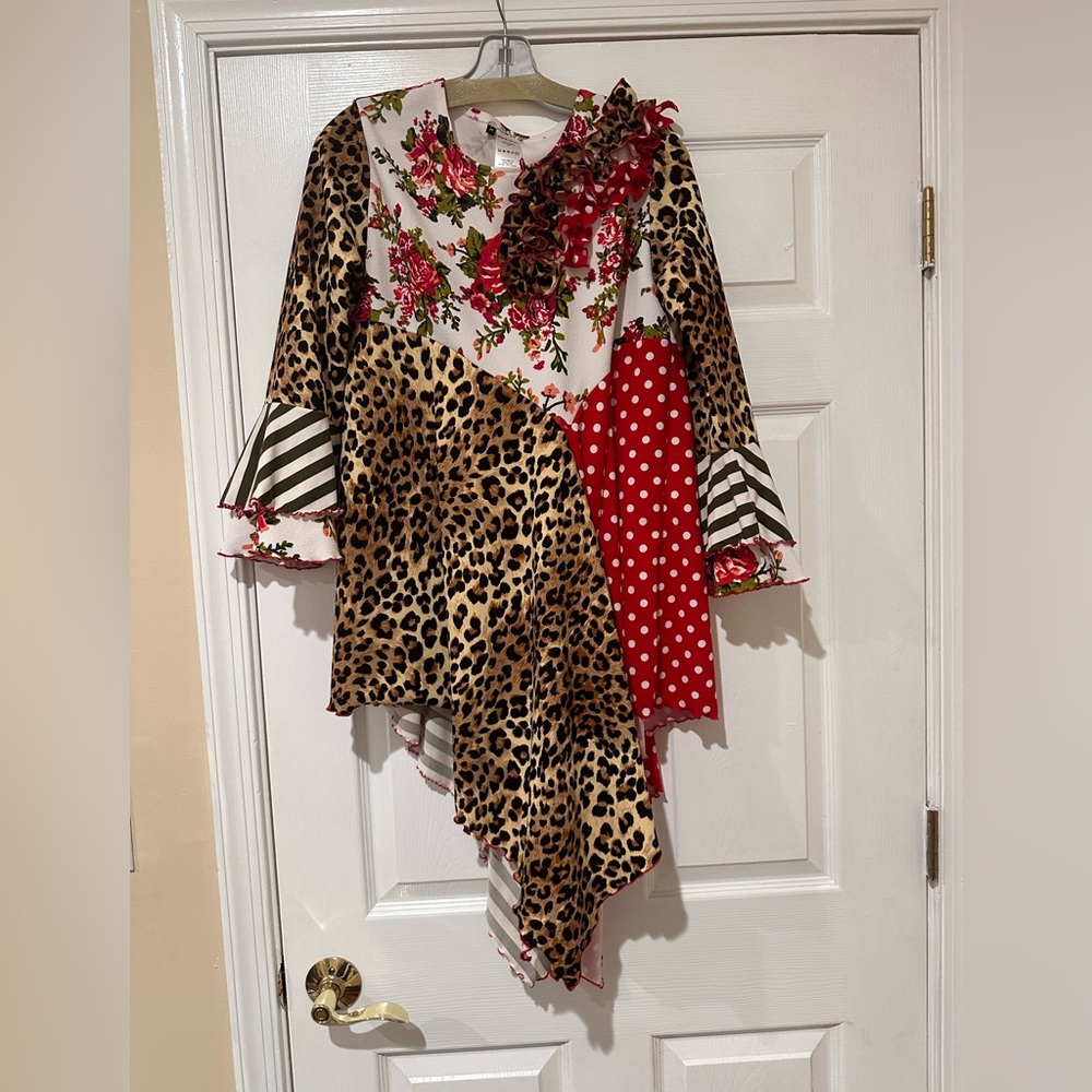 Custom mixed print top